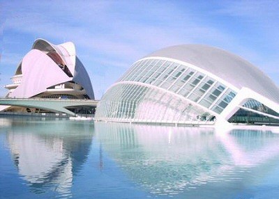 Ciudad de artes y ciencias de Valencia.jpg